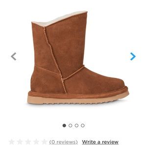 Old Friend Women’s shearling boot - chestnut size 9 - NIB